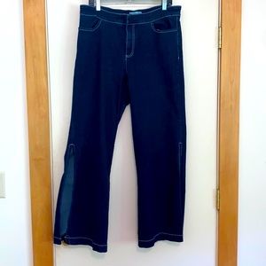 ELOQUII wide leg stretchy jeans with slits on side size 14